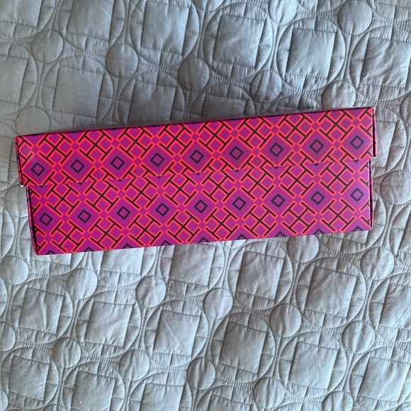 Tory Burch Pink and Orange Patterned Box - Picture 6 of 13